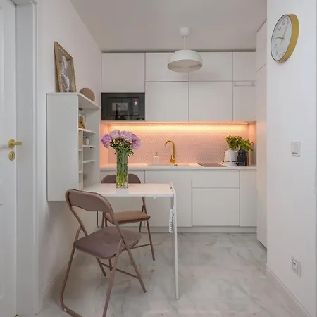 Stunning 2-Br Apartament Palace In The Window, Air-Conditioning 500M To Central Station Варшава Екстер'єр фото