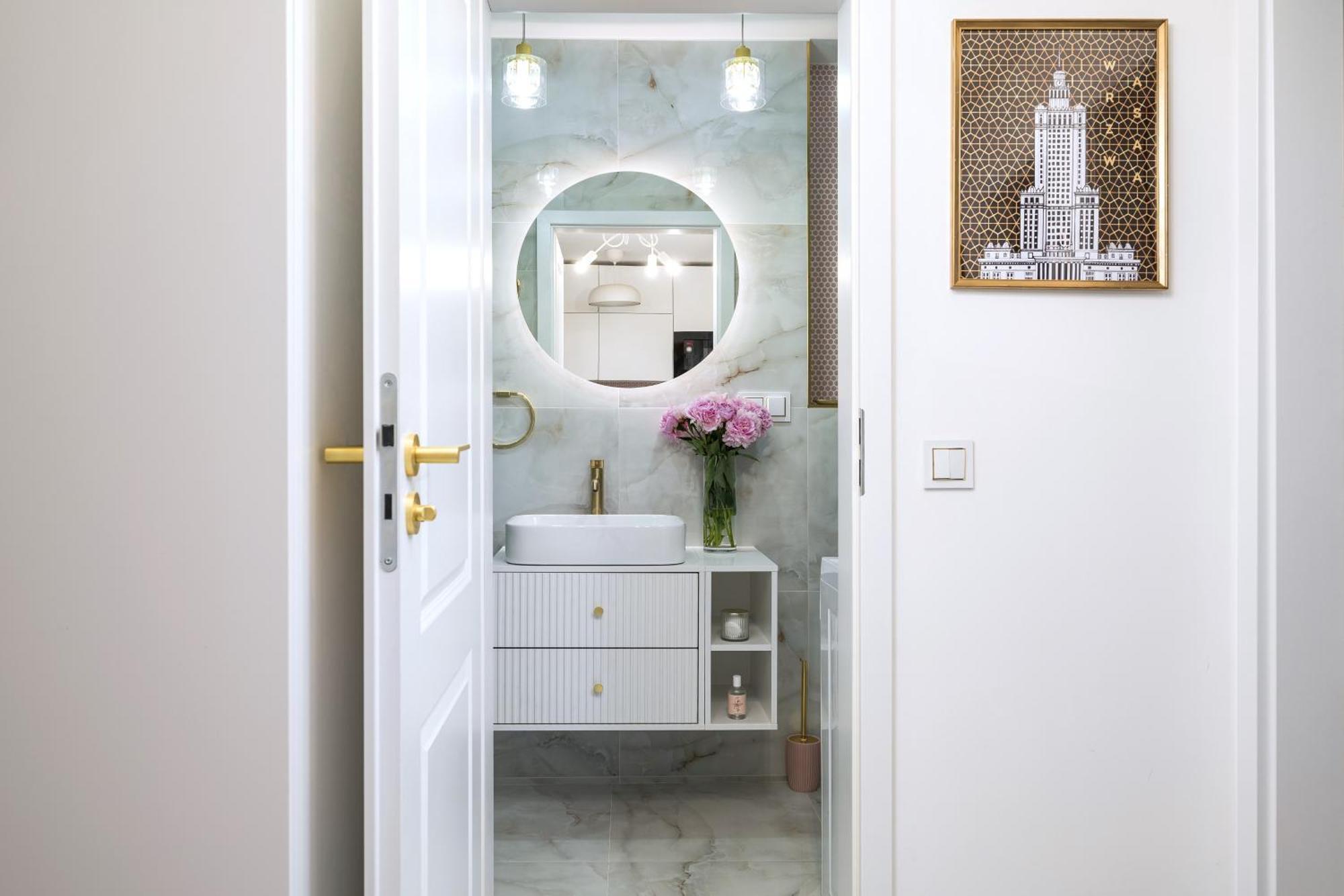 Stunning 2-br Palace In The Window, Air-conditioning 500m To Station Apartmán Varšava